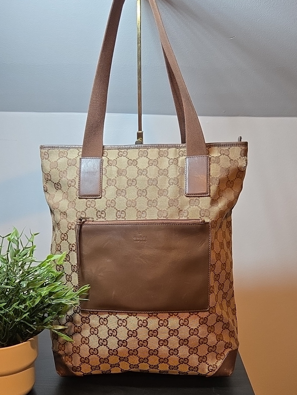 Gucci Beige and Brown GG Supreme Tote/Shoulder BAG